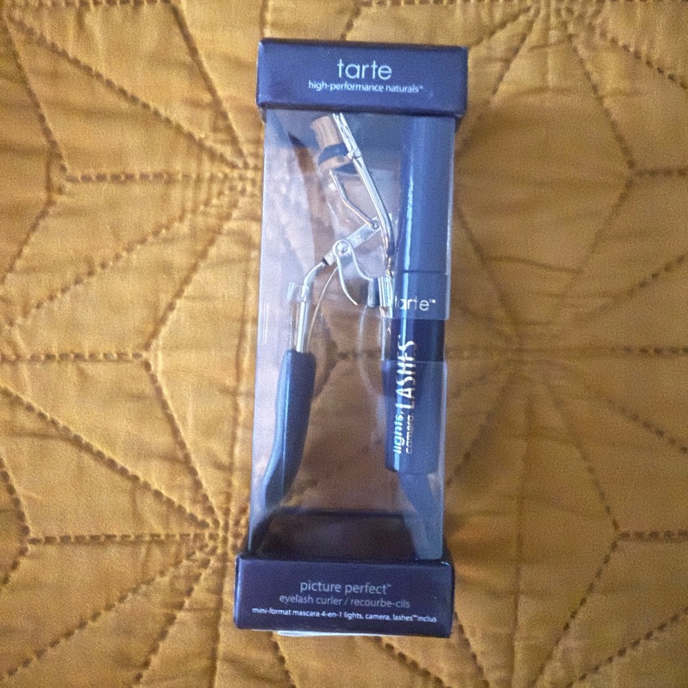 🖤Sold🖤Tarte Picture Perfect Eyelash Curler with mini mascara - NEW